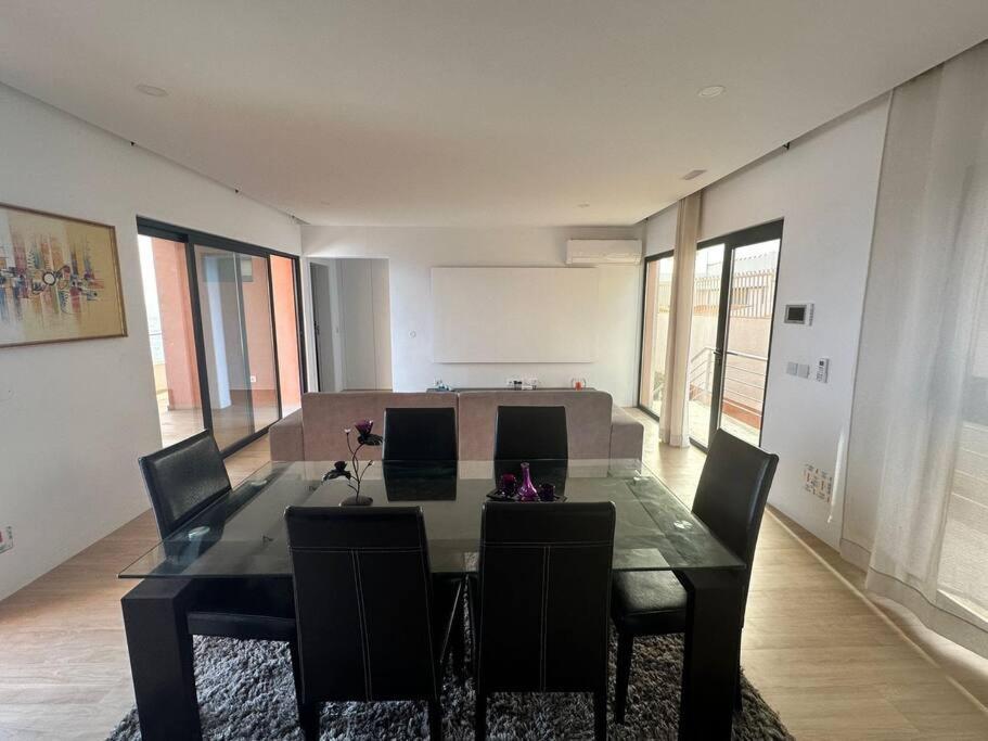Ocean Mirror Apartment ปรายา ภายนอก รูปภาพ